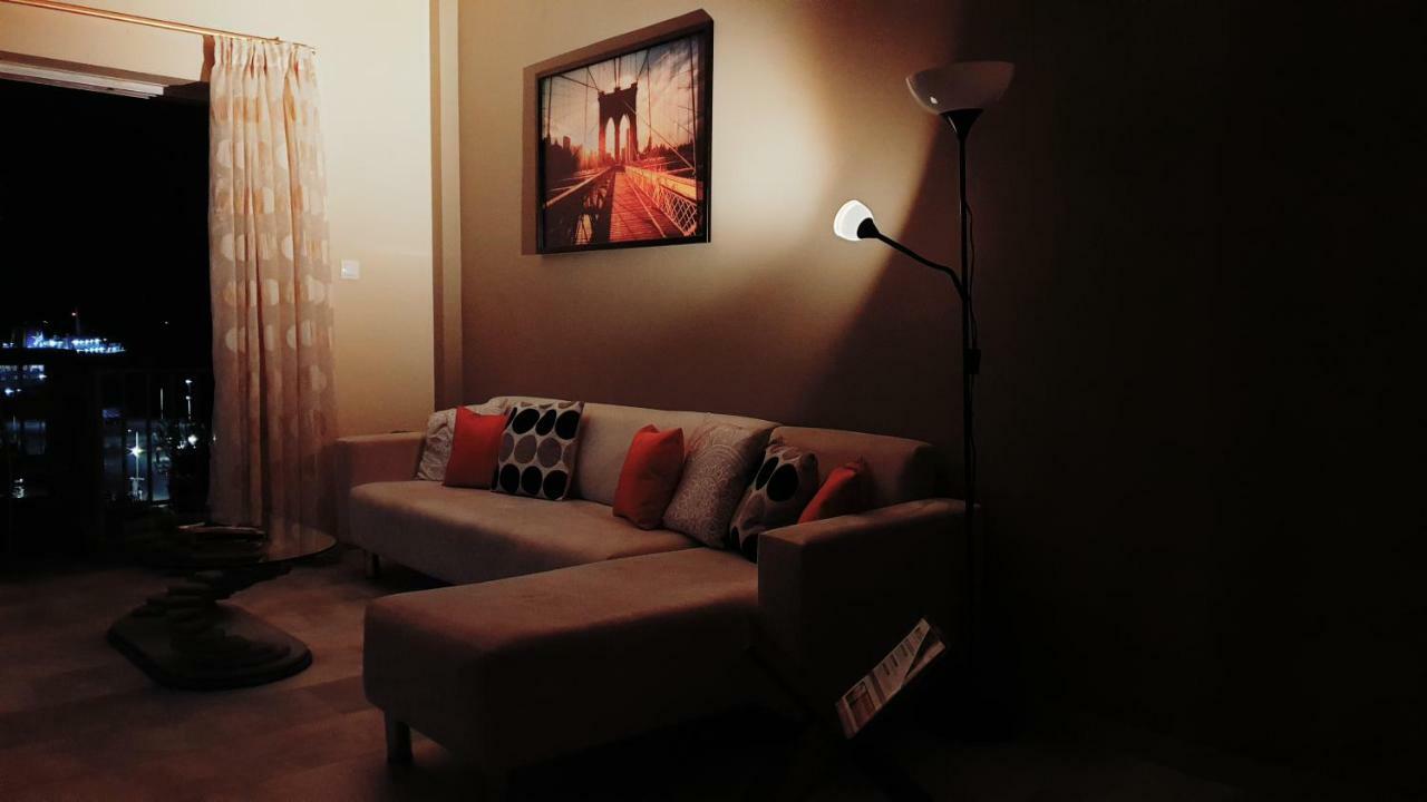 The Anchor - Next To The Port, Airport & Athens Apartment Rafína Екстериор снимка