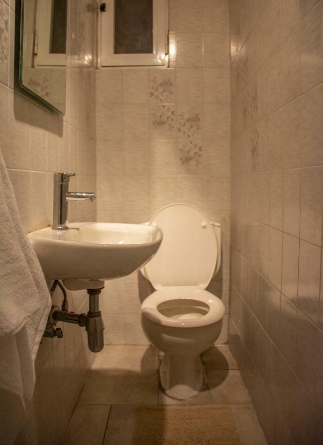 The Anchor - Next To The Port, Airport & Athens Apartment Rafína Екстериор снимка